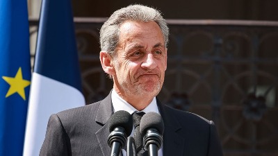 Sarkozi pušten iz zatvora pod određenim uslovima