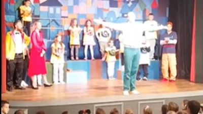 Glumac dao otkaz pred publikom u Pozorištancetu Puž: Ucenjuju nas jer nismo poslušnici režima! (VIDEO)