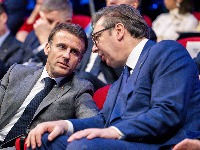 Vučićeva iznenadna poseta Parizu, poslednje utočište omiljenog EU diktatora?