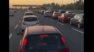 Novi Sad će biti PREPUN: Na ulazu u grad ogromna kolona vozila (VIDEO)