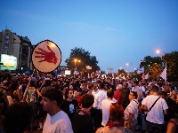 Veštačka inteligencija procenila koliko je ljudi bilo na protestu u Novm Sadu (FOTO)