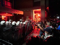 ANEM: Policija napadala novinare, narušila autonomiju univerziteta