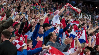 Skandal na meču Hrvatska - CG! Orilo se: Ubij Srbina (VIDEO)