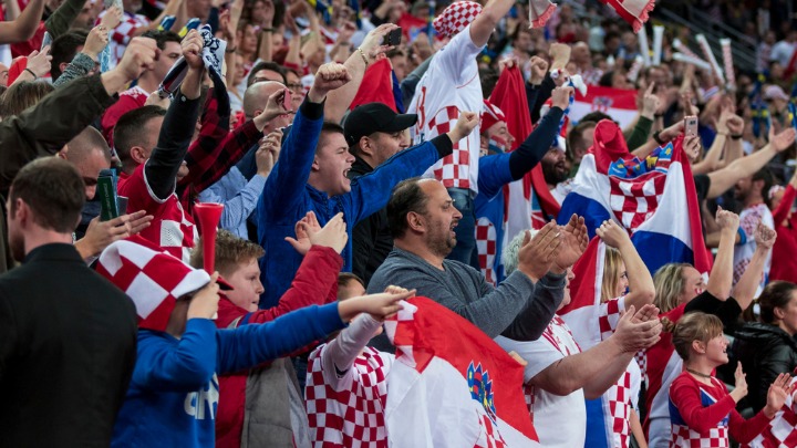 SKANDAL U CRNOJ GORI Hrvati skandirali "Ubij Srbina"