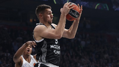 Vanja se vraća, Partizan bez bitanog igrača napada Hapoel