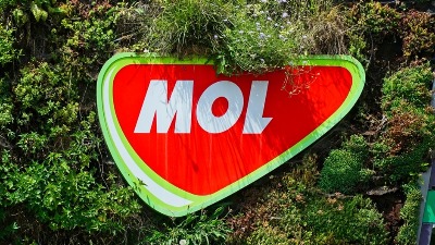 "MOL povećao isporuke nafte Srbiji, ali ne može da pokrije sve potrebe tržišta"