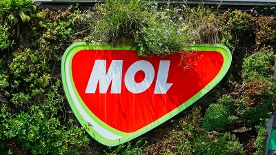 Može li MOL dobiti odobrenje Komisije za zaštitu konkurencije ako kupi NIS: Šta se menja na tržištu derivata