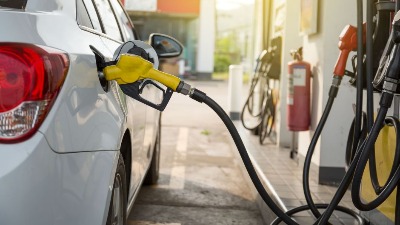 "KUPUJEMO VREME": Stručnjaci otkrili pravu istinu o cenama goriva