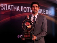 Paunović odbio milion evra i seo na klupu Srbije