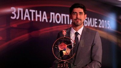 Paunović odbio milion evra i seo na klupu Srbije