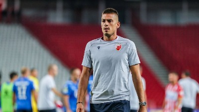 Vujadin Savić ponovo napadnut! Udario ga muškarac ispred teretane