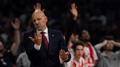 Trener Valensije pohvalio crveno-bele: Zvezda izgleda moćno, među najboljima su u Evroligi!
