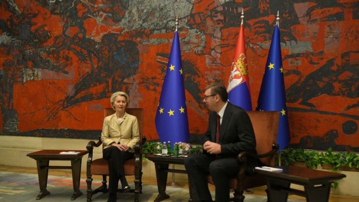 NEMAČKA ŠTAMPA: Brisel pojačava pritisak - Vučić nagoveštava poraz