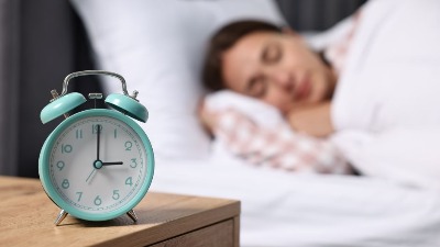 Šta znači ako često vidite 12:21 na svom satu? Ovo je SKRIVENO ZNAČENJE brojeva na časovniku