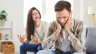 Čuveni psiholog otkriva: Kada vas neko uvredi, ovo boli više od šamara – i daje vam moć