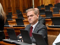 Stefanović: Po novom zakonu dužnik koji ima stan od 61 kvadrata nema pravo na sopstveni dom