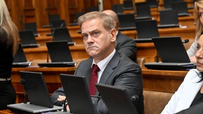 Stefanović poručio Ani Brnabić: Ne može se biti za Srbiju i mafiju istovremeno!