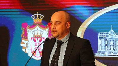 Jekić (SSP): Ana Brnabić, vlast koja krši Ustav mora da ode