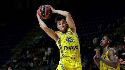 "Dobro znamo kroz šta Partizan prolazi": Makabi dovodi navijače u Beograd