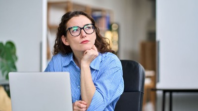 "Radila sam 12 godina u Tajnoj službi i ovo su 3 tipa toksičnih ljudi od kojih bežim glavom bez obzira"