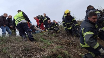"Ovako nešto NE PAMTIMO": Lekari posle teške nesreće ukazivali pomoć povređenima na hodnicima