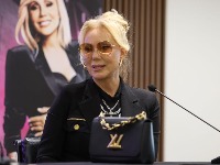 "Bila sam JAKO UPLAŠENA, nisam znala za sebe": Lepa Brena o zdravstvenom problemu o kojem je dugo ćutala
