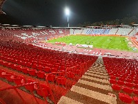Sablasno prazna Marakana na utakmici Zvezda - IMT (FOTO)