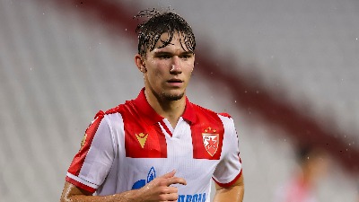 Arsenal i Dortmund jure Zvezdinog bisera: Cena 20 miliona