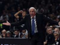 Obradović OSUO PALJBU: Igrači se ponašaju NENORMALNO, svi su na telefonima i ne razmišljaju o meču