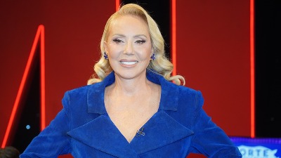 Viktor Živojinović slikao Lepu Brenu BEZ TRUNKE ŠMINKE: Ovakvu je još niste videli (FOTO) 