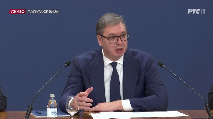 Vučić emitovao snimke hapšenja i saslušanja osumnjičenog za napad ispred Skupštine: "Teroristički akt u Ćacilendu"