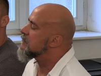 Ko je uhapšeni glumac Leon Lučić koji je pucao na muškarca u Zagrebu? Bivši policajac ima debeli dosije - sudi mu se za iznudu 