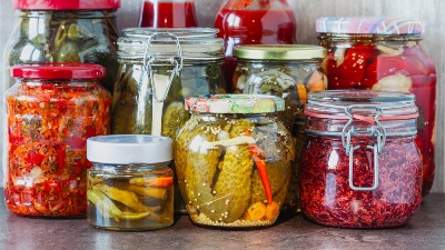 Lovačka salata je bolja od ajvara! Zaboravljena kraljica zimnice 