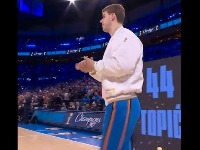 Pobeda za Topića, svlačionica mu se poklonila na retko viđeni način