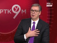 APA: Vučić se posle najtežih optužbi i uvreda izvinjava studentima