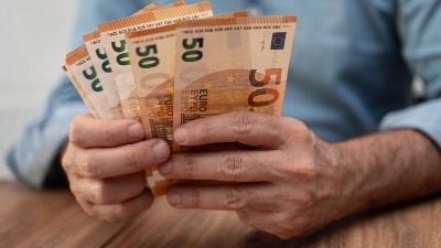 OPRAŠTAMO SE OD STAROG NOVCA? Počinje velika promena širom Evrope