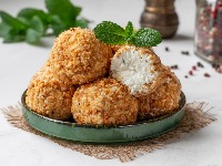 Slane kuglice gotove za 15 minuta: Najbolje slavsko predjelo koje morate da probate 