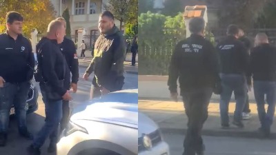 Tenzija u Šapcu: Privatno obezbeđenje htelo da zabrani unos hrane i piće studentima, građani ih oterali (VIDEO) Tenzija u Šapcu: Privatno obezbeđenje htelo da zabrani unos hrane i piće studentima, građani ih oterali (VIDEO)