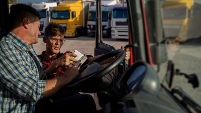 Hapšenja i na auto-putu: Srpske kamiondžije u Americi u STRAHU