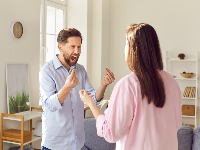 Tri horoskopska znaka narednih dana mogla bi osetiti napetost u vezi: Da li ste među njima?