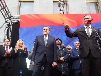 Opozicija u RS: Ukidanje američkih sankcija Dodiku izdaja nacionalnih interesa