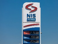 Vučić indirektno potvrdio da MOL kupuje NIS