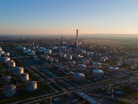 NIS dogovorio isporuku prvih količina sirove nafte za Rafineriju