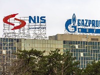 SRCE: Odlaganje odluke o NIS vodi Srbiju u bezizlaznu situaciju