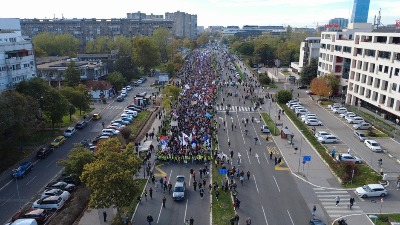 AFP: Srbija duboko izmenjena i polarizovana godinu dana posle pogibije u Novom Sadu AFP: Srbija duboko izmenjena i polarizovana godinu dana posle pogibije u Novom Sadu