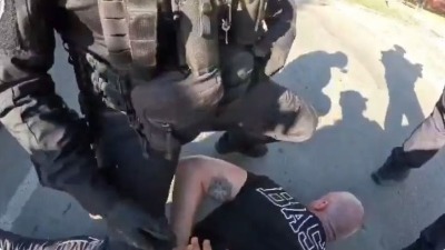 Policija mu presrela automobil: Ovako je uhapšen Miša Bačulov (VIDEO)