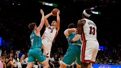 Jović se povredio, Vembanjama "ohladio" Majami Jović se povredio, Vembanjama "ohladio" Majami