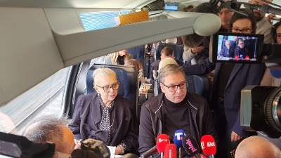 "Ne bih se vozio tim vozom": Stručnjaci o puštanju u saobraćaj pruge od NS do Subotice