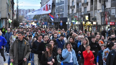 U Nišu šetnja u znak podrške POŠTENIM sudijama i tužiocima (FOTO)