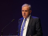 Ponoš: Zašto se Gašić pravda?